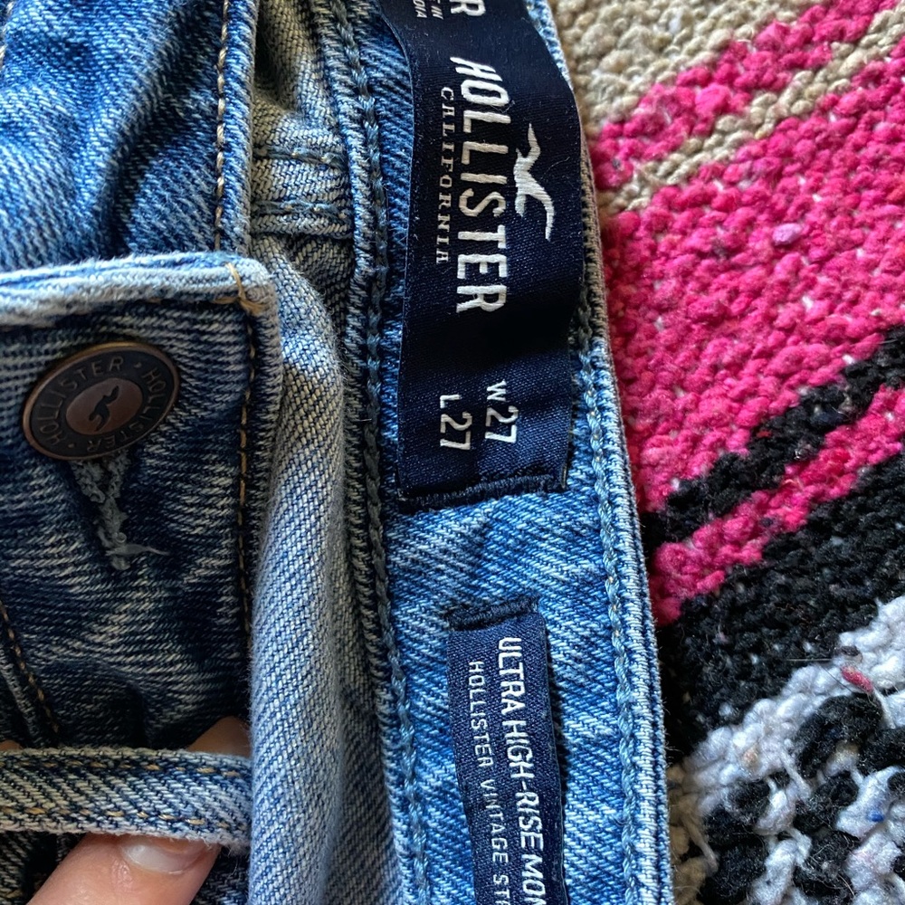 hollister jeans